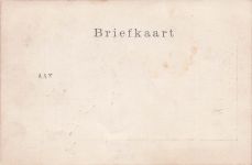 Dieses Bild ist eine Postkarte aus dem späten 19. oder frühen 20. Jahrhundert, die die fünf Sinne darstellt.