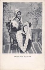 Ak Dentelliere flamande, Portrait, flämische Tracht, Klöppeln