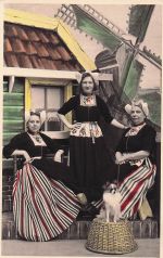 Volendammer Tracht aus den Niederlanden