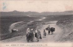 SZENEN UND TYPEN - SUR LE COL DE SFA