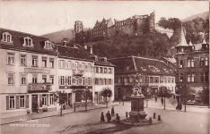 Heidelberg, Kornmarkt mit Schloss.