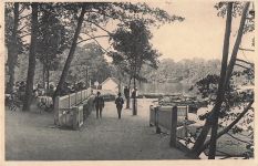 BAD NAUHEIM Partie am Teich