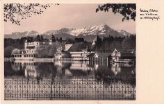 Velden Woerthersee Schloss mit Mittagskogel