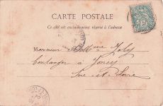 Postkarte von 1903, die ein Modell vor Alphonse Muchas Kunstwerk "Blonde Byzantine Head" darstellt