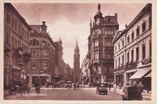 Ansichtskarte Krefeld, Rheinstrasse mit Passanten und Autos