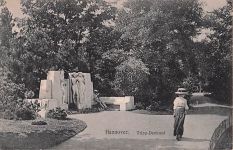 Hannover. Tripp-Denkmal