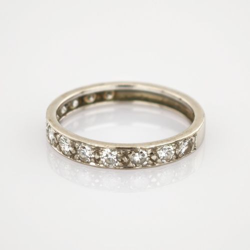 Weißgoldring mit Diamanten | 585 / 2,1g / Gr. 54
