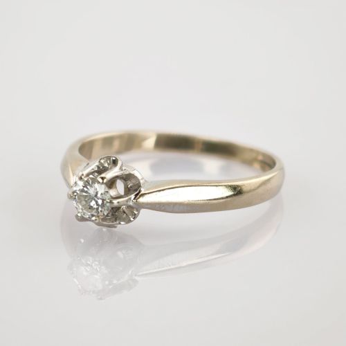 Weißgoldring mit Solität-Diamant um 1990 | 750 / 3,6g / Gr. 58