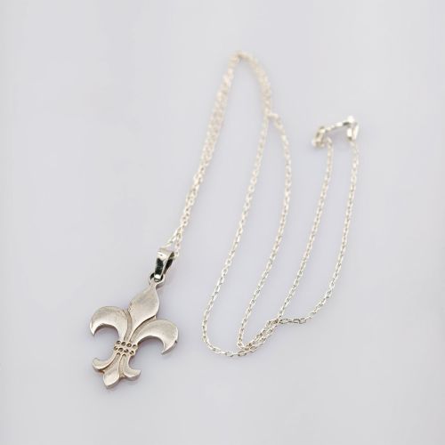 Silber Anhänger mit Kette - Lilie, florales Symbol