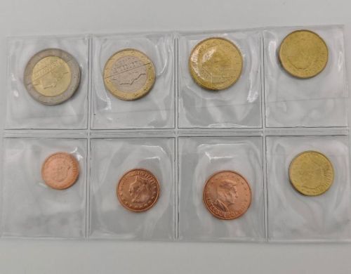 LUXEMBURG Kursmünzensatz KMS 2017 UNC in Folie (3,88€)