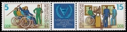 DDR, MiNr. 2621-2622 Dreierstreifen postfrisch - Internationales Jahr der Geschädigten 1981