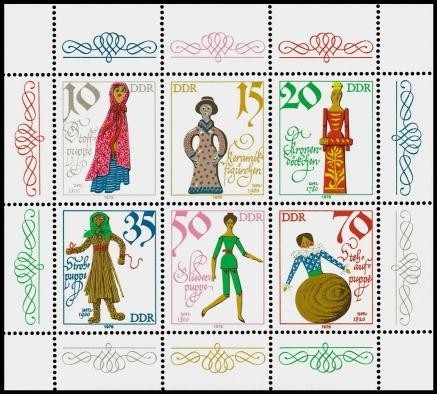 DDR, MiNr. 2472-2477 Kleinbogen postfrisch - Historische Puppen