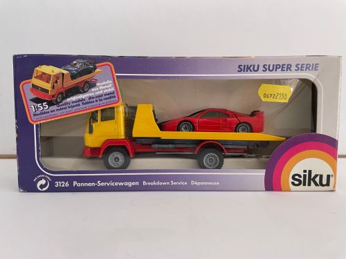 SIKU 3126 - Pannen Servicewagen Mercedes SK mit Ferrari - SIKU SUPER - 1:55 OVP