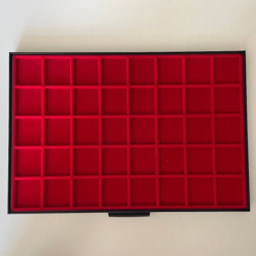 KABE Münzboxen Exquisit mit eckigen Vertiefungen - Rot - verschiedene Größen!