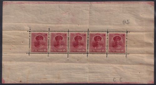 Luxemburg MiNr. 121 Kleinbogen postfrisch - Großherzogin Charlotte