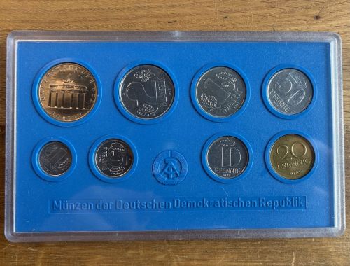 DDR KMS Kursmünzensatz 1979 mit 5 Mark Brandenburger Tor stempelglanz