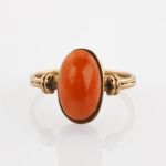 Goldring mit Jaspis-Cabochon im Stil der Moderne | 333 / 2,1g / Gr. 52