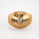 Spiralförmiger Goldring mit Diamant um 1970 | 585 / 7,0g / Gr. 56