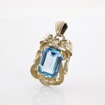 Silberanhänger mit Topas hellblau ornamental um 1950