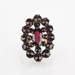 Goldring mit Granat-Rosettenmotiv um 1900 | 333 / 5,3g / Gr. 52