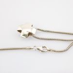 Silberkette mit Kreuzanhänger modern klar