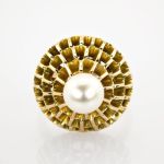 Goldring mit Perle im Stil der 1960er Jahre | 750 / 8,7g / Gr. 57