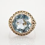 Weißgoldring mit Topas um 1970 | 333 / 4,1g / Gr. 54