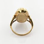 Moderner Goldring mit Onyx-Cabochon | 333 / 3,6g / Gr. 51