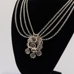 Silbercollier mit Granaten - Historismus um 1900