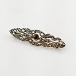 Silber Brosche mit Granat im Stil des Art déco