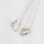 JOOP! Silber Halskette mit Kreuzanhänger, zweifarbiges Design um 2000