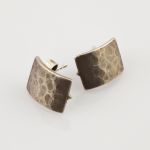 Klassische Silber-Ohrringe im zeitlosen Design