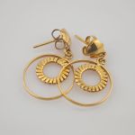 Moderne Ohrringe aus Gold – stilvolle Kreis-Designs