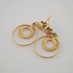 Moderne Ohrringe aus Gold – stilvolle Kreis-Designs