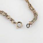 Geflochtenes Silberarmband mit Achterknoten