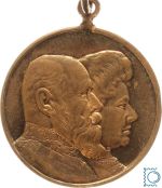 WÜRTTEMBERG 1911 tragbare Medaille Wilhelm II. & Charlotte a. die Silberhochzeit