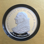 PAPST BENEDIKT XVI. 5 GOLDRELIEF-MEDAILLEN + BÜCHLEIN IN KLAPPBOX