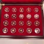 DIE KLEINSTEN GOLDMÜNZEN DER WELT - 60x 0,5g 999 - Wunderschön & Exklusiv