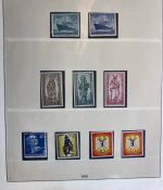 BERLIN 1949-1990 Sammlung postfrisch komplett Lindner Vordruck in 2 Ringbindern