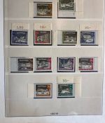 BERLIN 1949-1990 Sammlung postfrisch komplett Lindner Vordruck in 2 Ringbindern