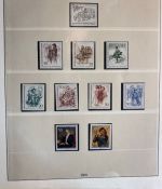 BERLIN 1949-1990 Sammlung postfrisch komplett Lindner Vordruck in 2 Ringbindern