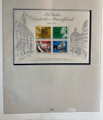BERLIN 1949-1990 Sammlung postfrisch komplett Lindner Vordruck in 2 Ringbindern