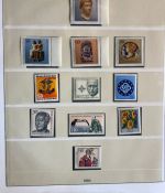 BERLIN 1949-1990 Sammlung postfrisch komplett Lindner Vordruck in 2 Ringbindern