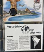 NUMISBRIEFE aus aller Welt - Album mit 35 Numisbriefen inkl. Kassette
