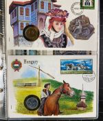 NUMISBRIEFE aus aller Welt - Album mit 22 Numisbriefen inkl. Kassette