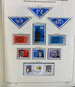 DDR Sammlung gestempelt - 1949-1974 nahezu komplett auf Vordruck im Klemmbinder