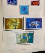 DDR Sammlung gestempelt - 1949-1974 nahezu komplett auf Vordruck im Klemmbinder