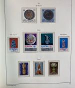 CEPT Europa Union Jahrgang 1956-1977 postfrisch komplett auf Leuchtturm Vordruck