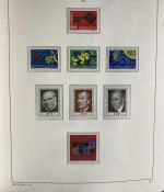 LIECHTENSTEIN Sammlung 1945-1997 postfrisch komplett auf Leuchtturm Vordruck
