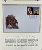 PAPST Benedikt XVI Sammlung - FDC & postfrisch - in 5 Ringbindern aus Borek Abo